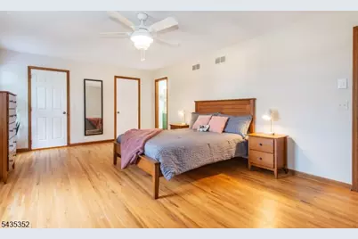 28 Kingswood Ct, Montgomery Township, NJ 08502 - Photo 33