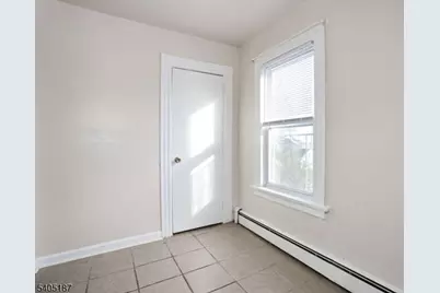 68 Mohawk Ave #2, Hawthorne, NJ 07506 - Photo 9