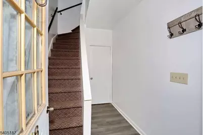 68 Mohawk Ave #2, Hawthorne, NJ 07506 - Photo 3