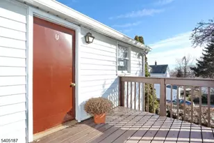 68 Mohawk Ave, Hawthorne, NJ 07506 - Photo 17