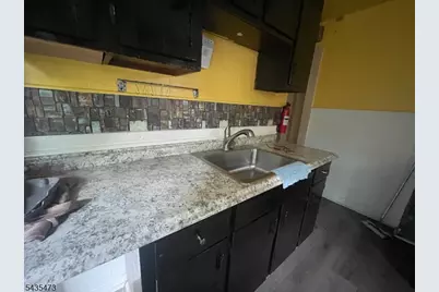 12 Rutgers Pl #1, Passaic, NJ 07055 - Photo 9