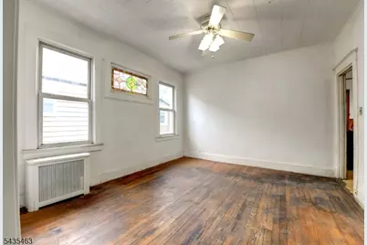110 W 16th St, Linden, NJ 07036 - Photo 17