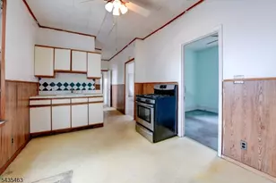 110 W 16th St, Linden, NJ 07036 - Photo 15