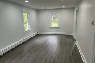 1104 N Washington Ave, Green Brook Township, NJ 08812 - Photo 9