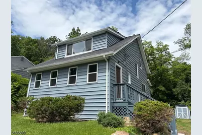 1104 N Washington Ave, Green Brook Township, NJ 08812 - Photo 1