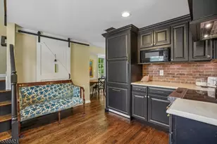 32 Potterstown Rd, Tewksbury Township, NJ 08833 - Photo 31