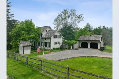 32 Potterstown Rd, Tewksbury Township, NJ 08833 - Photo 3
