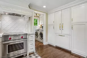 32 Potterstown Rd, Tewksbury Township, NJ 08833 - Photo 11
