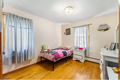19 Albert St, North Arlington, NJ 07031 - Photo 9