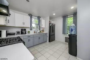 829-831 S 13th St, Newark, NJ 07108 - Photo 11