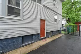 829-831 S 13th St, Newark, NJ 07108 - Photo 47