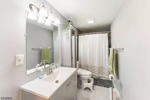 379 Old Georges Rd, North Brunswick Township, NJ 08902 - Photo 23