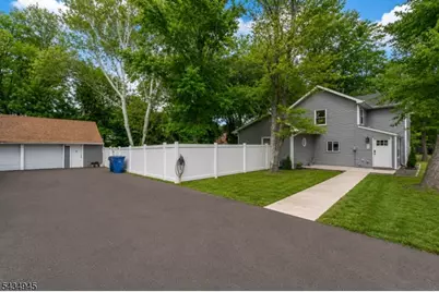 379 Old Georges Rd, North Brunswick Township, NJ 08902 - Photo 7