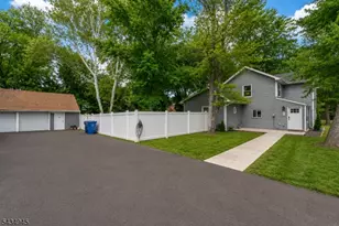 379 Old Georges Rd, North Brunswick Township, NJ 08902 - Photo 7