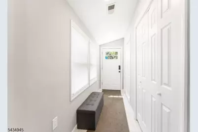 379 Old Georges Rd, North Brunswick Township, NJ 08902 - Photo 9