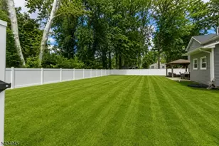 379 Old Georges Rd, North Brunswick Township, NJ 08902 - Photo 33