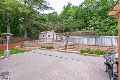 12 Rene Ct, Wayne Twp., NJ 07470 - Photo 29