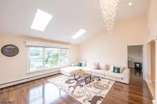 12 Rene Ct, Wayne, NJ 07470 - Photo 9
