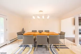 12 Rene Ct, Wayne, NJ 07470 - Photo 5