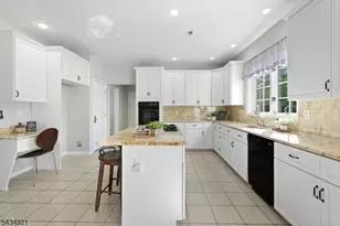 12 Montfort Dr, Montgomery Township, NJ 08502 - Photo 15