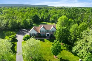 12 Montfort Dr, Montgomery Township, NJ 08502 - Photo 5