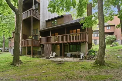 17 Village Way #6, Vernon Twp., NJ 07462 - Photo 19