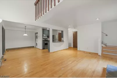 17 Village Way #6, Vernon Twp., NJ 07462 - Photo 1