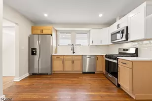 218 Ampere Pkwy, Bloomfield, NJ 07003 - Photo 17