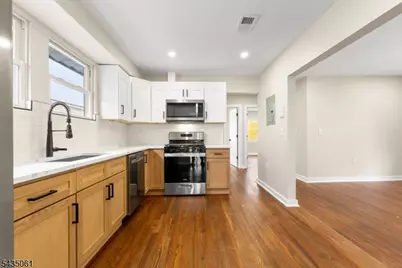 218 Ampere Pkwy, Bloomfield, NJ 07003 - Photo 19