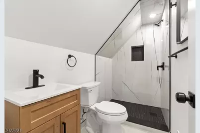 218 Ampere Pkwy, Bloomfield, NJ 07003 - Photo 31