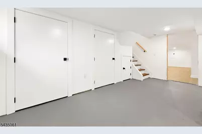 218 Ampere Pkwy, Bloomfield, NJ 07003 - Photo 41
