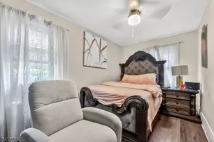 502 Merrill Ct, Orange, NJ 07050 - Photo 9
