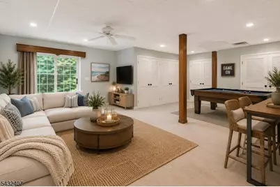 33 E Burgess Dr, Piscataway Township, NJ 08854 - Photo 31