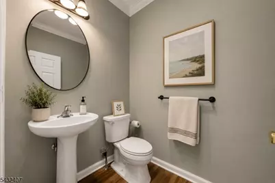 33 E Burgess Dr, Piscataway Township, NJ 08854 - Photo 15