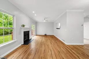 33 E Burgess Dr, Piscataway Township, NJ 08854 - Photo 7