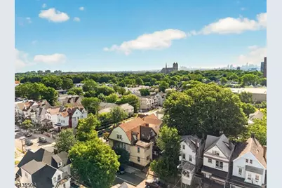 366 7th Ave W, Newark, NJ 07107 - Photo 49