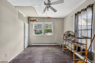 366 7th Ave W, Newark, NJ 07107 - Photo 15