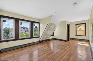 366 7th Ave W, Newark, NJ 07107 - Photo 33