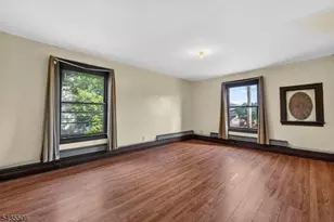 366 7th Ave W, Newark, NJ 07107 - Photo 27