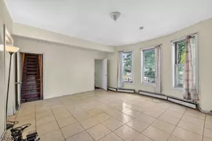 366 7th Ave W, Newark, NJ 07107 - Photo 7