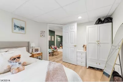25 Fells Manor Rd, Caldwell, NJ 07006 - Photo 33