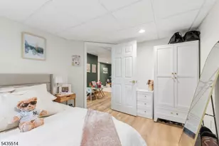 25 Fells Manor Rd, Caldwell, NJ 07006 - Photo 33