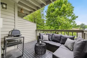 25 Fells Manor Rd, Caldwell, NJ 07006 - Photo 7