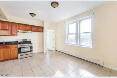 287 N 10th St #2, Newark, NJ 07107 - Photo 5