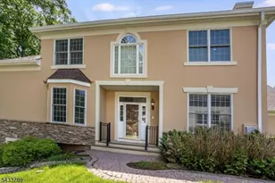 16 Wyckoff Way, Chester, NJ 07930 - Photo 3