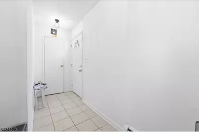 18 Lake Ave #8A, East Brunswick Township, NJ 08816 - Photo 7