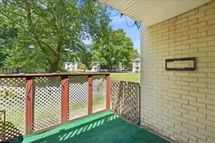 18 Lake Ave, East Brunswick Township, NJ 08816 - Photo 11