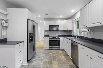 45 Hillside Ave, Nutley, NJ 07110 - Photo 17