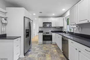 45 Hillside Ave, Nutley, NJ 07110 - Photo 17