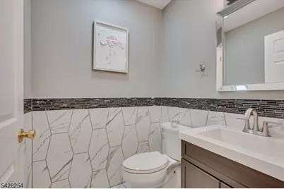 16 S 9th Ave, Manville, NJ 08835 - Photo 31